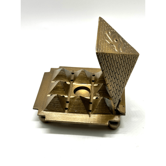Burner: Eye of Horus Pyramid
