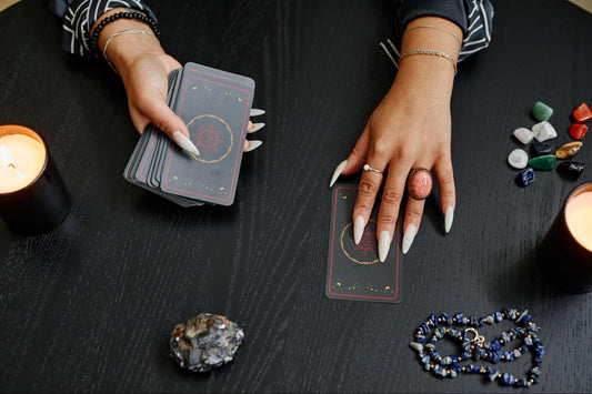 What's the Difference Between Oracle And Tarot Cards