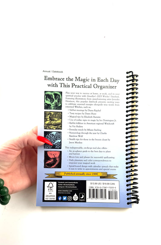 Llewellyn's Witches' Datebook 2025 #17