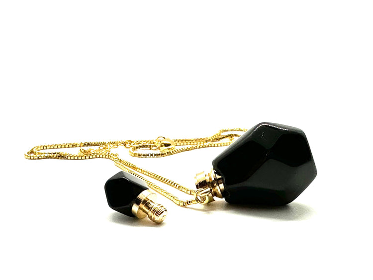 Potion bottle necklace: Obsidian
