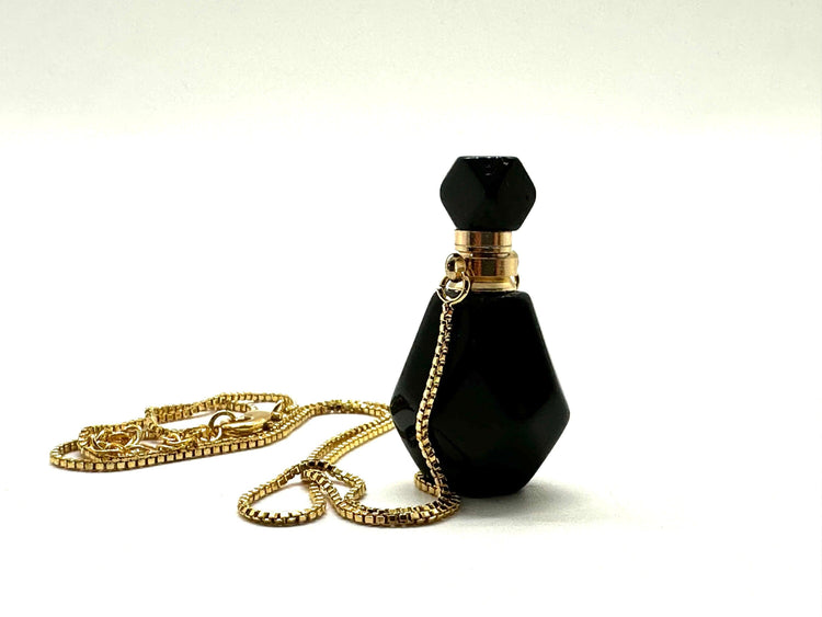 Potion bottle necklace: Obsidian