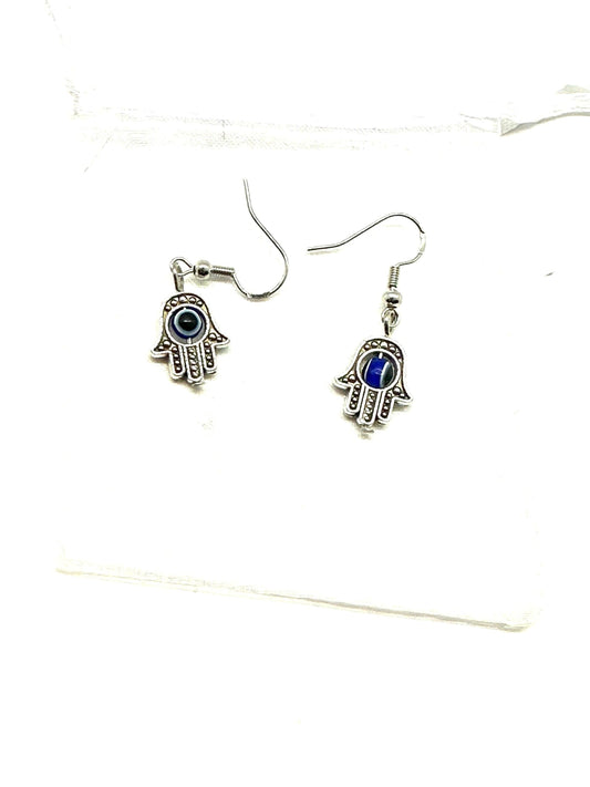 Earring: Hamsa