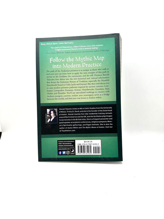 The Ninefold Way of Avalon by Jhenah Telyndru